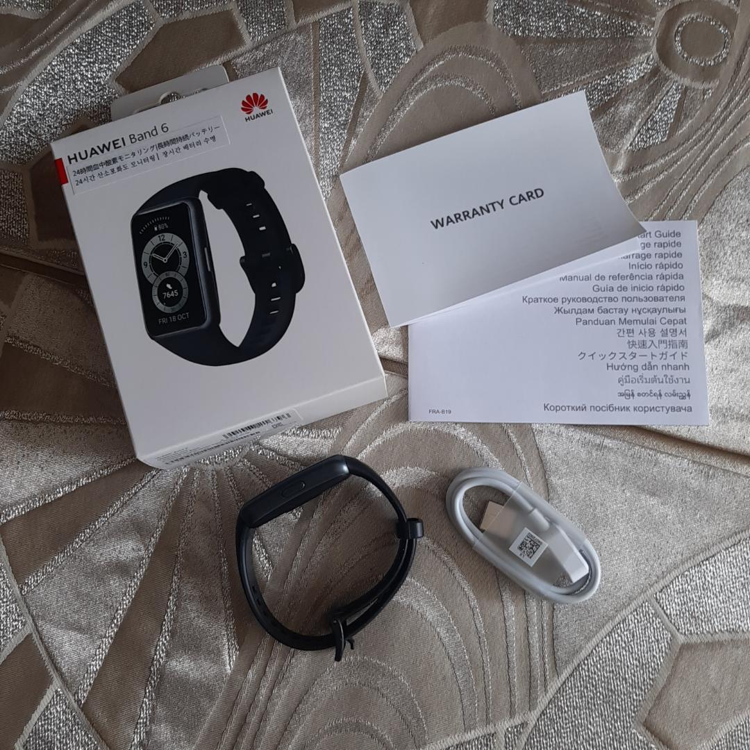 HUAWEI Band6 未開封 新品 スマートウォッチ ウェアラブル