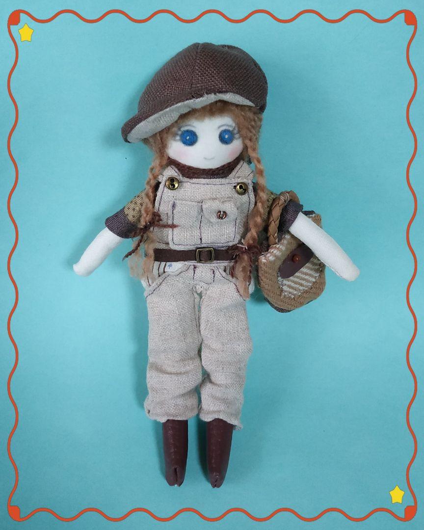 ドールチャーム　バッグチャーム　ハンドメイド　人形