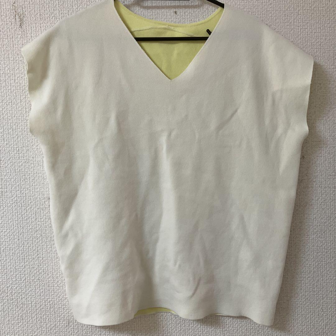 the virgins ノースリーブトップス　アイボリー VIBGYOR tシャツ 「EIZZ/アイズ」フリルスリーブ リブニット