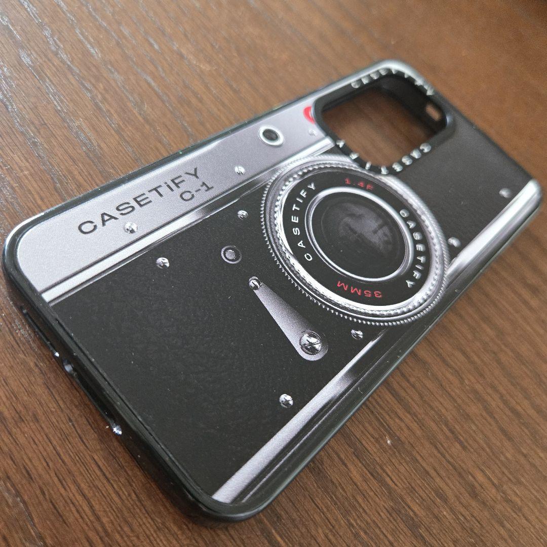 CASETiFY インパクトケース　CASSETIFY カメラデザイン