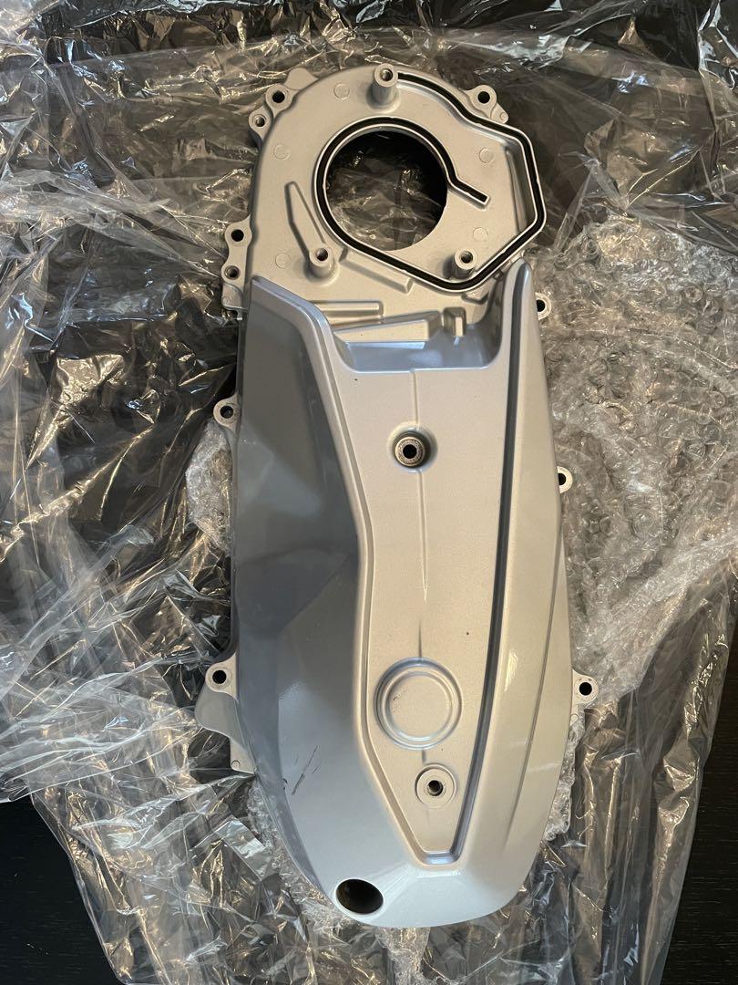 HONDA ADV160カバーL.サイド 部品番号11341-K1Z-J10純正