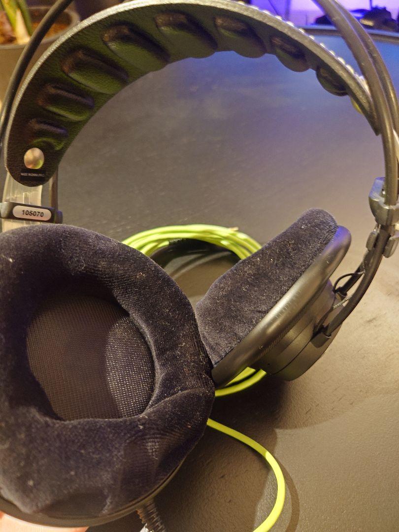 AKG Q701 ヘッドホン