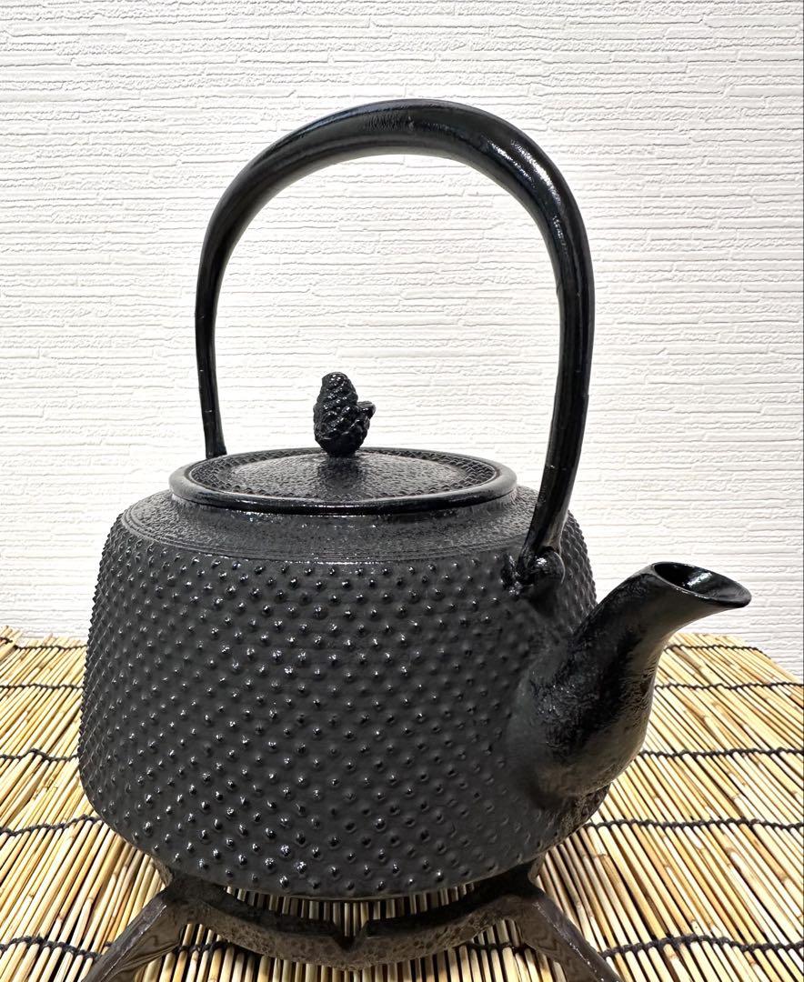 未使用品　南部盛榮堂ＯＩＧＥＮ造　１５型九重アラレ　南部鉄瓶　南部鉄器