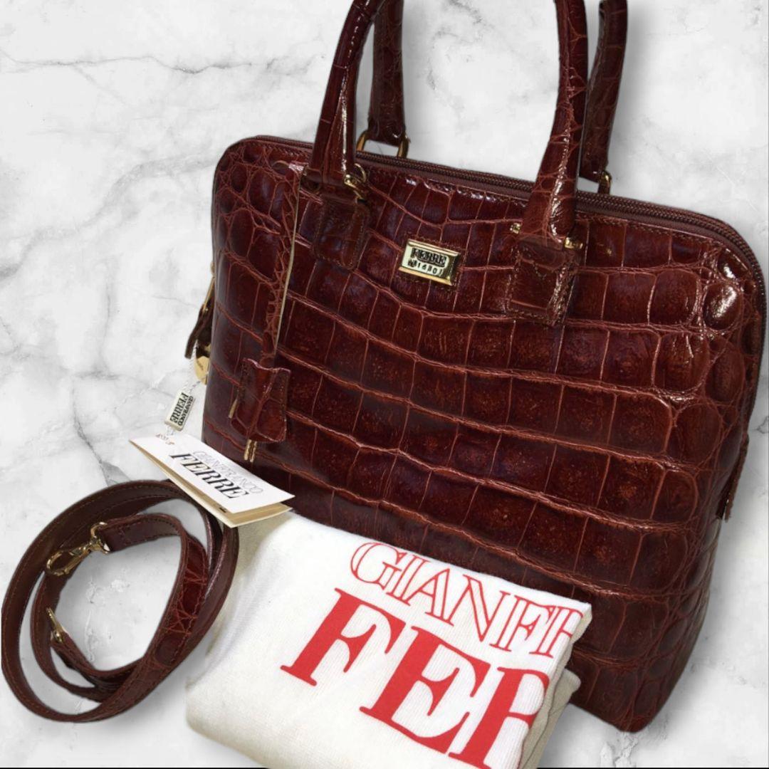 新品タグ付き✨GIANFRANCO FERRE クロコ型押し ショルダーバッグ