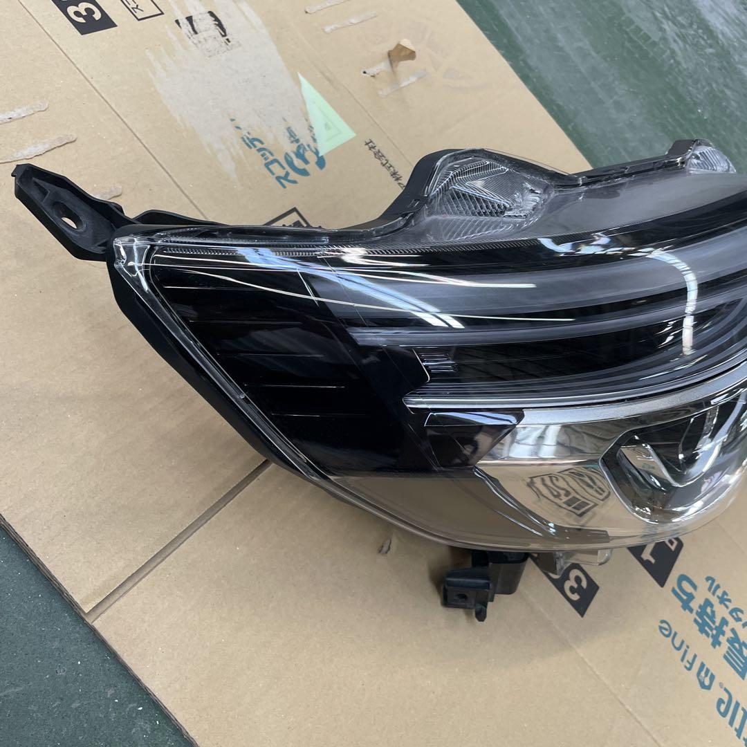 日産ルークスB21A右ヘッドライト後期led綺麗 - メルカリ