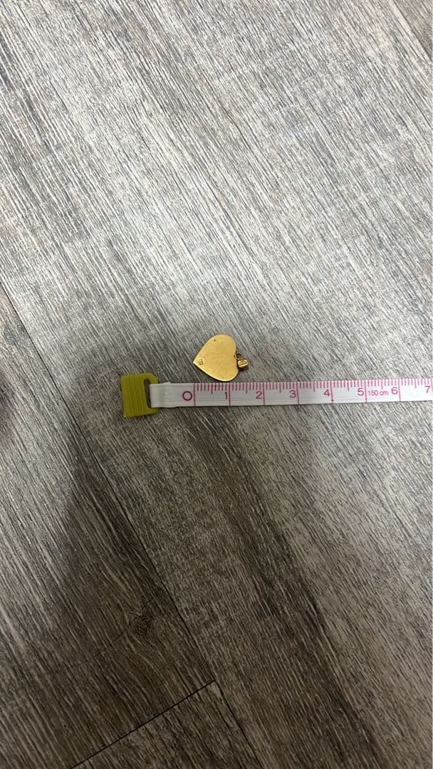 【人気商品/即完】 K18 18金 ハート型YGペンダントトップ　2.3g