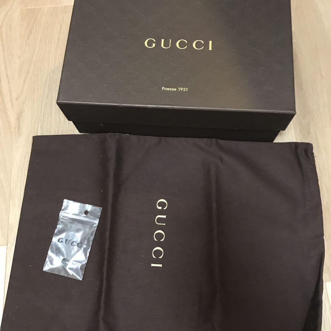 GUCCIのパンプス 黒 箱、保存袋、ヒールゴム付き☆ - メルカリ GUCCIのパンプス 黒 箱、保存袋、ヒールゴム付き☆ - メルカリ