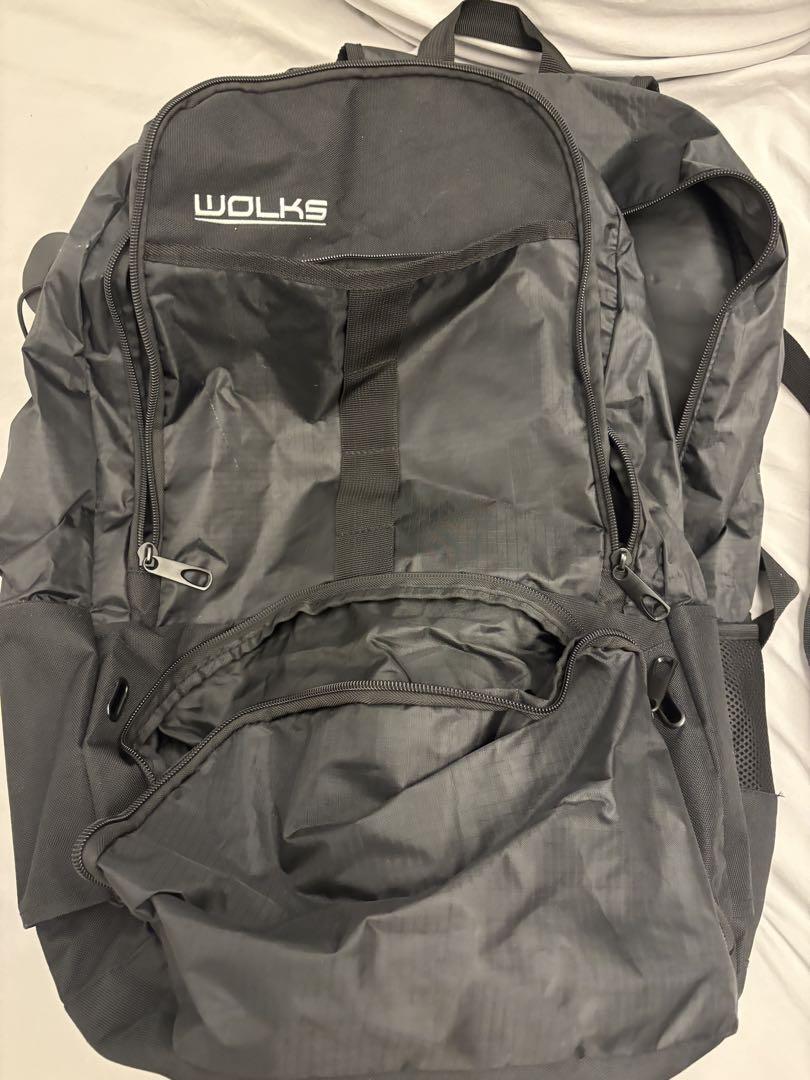 WOLKS ブラック バックパック