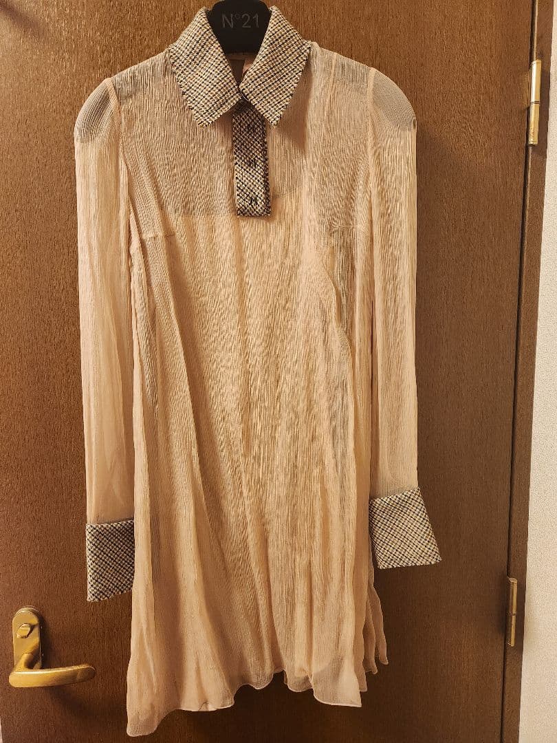 N°21 シースルー ベージュ ワンピースM・N°21