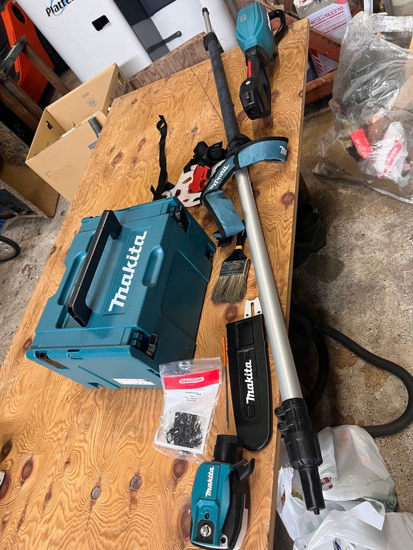 マキタ40v高枝チェーンソー本体のみ