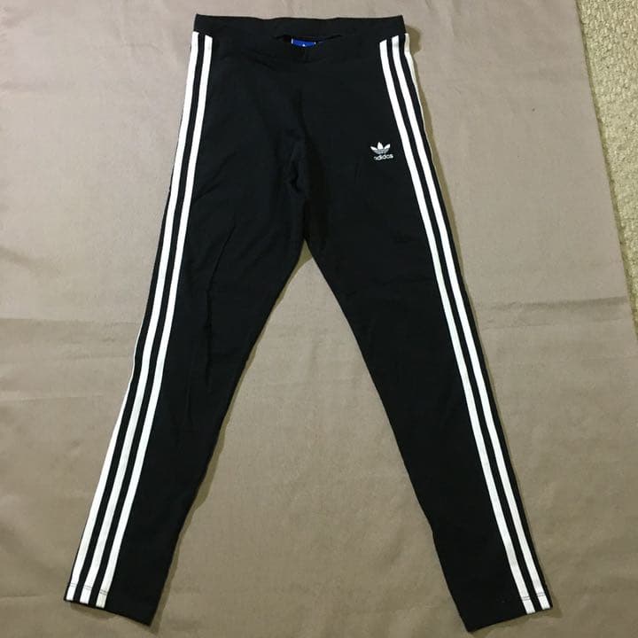 未使用 アディダスオリジナルス レディース ジャージ 下 ブラック ホワイト メルカリ 未使用 アディダスオリジナルス レディース ジャージ 下 ブラック ホワイト メルカリ