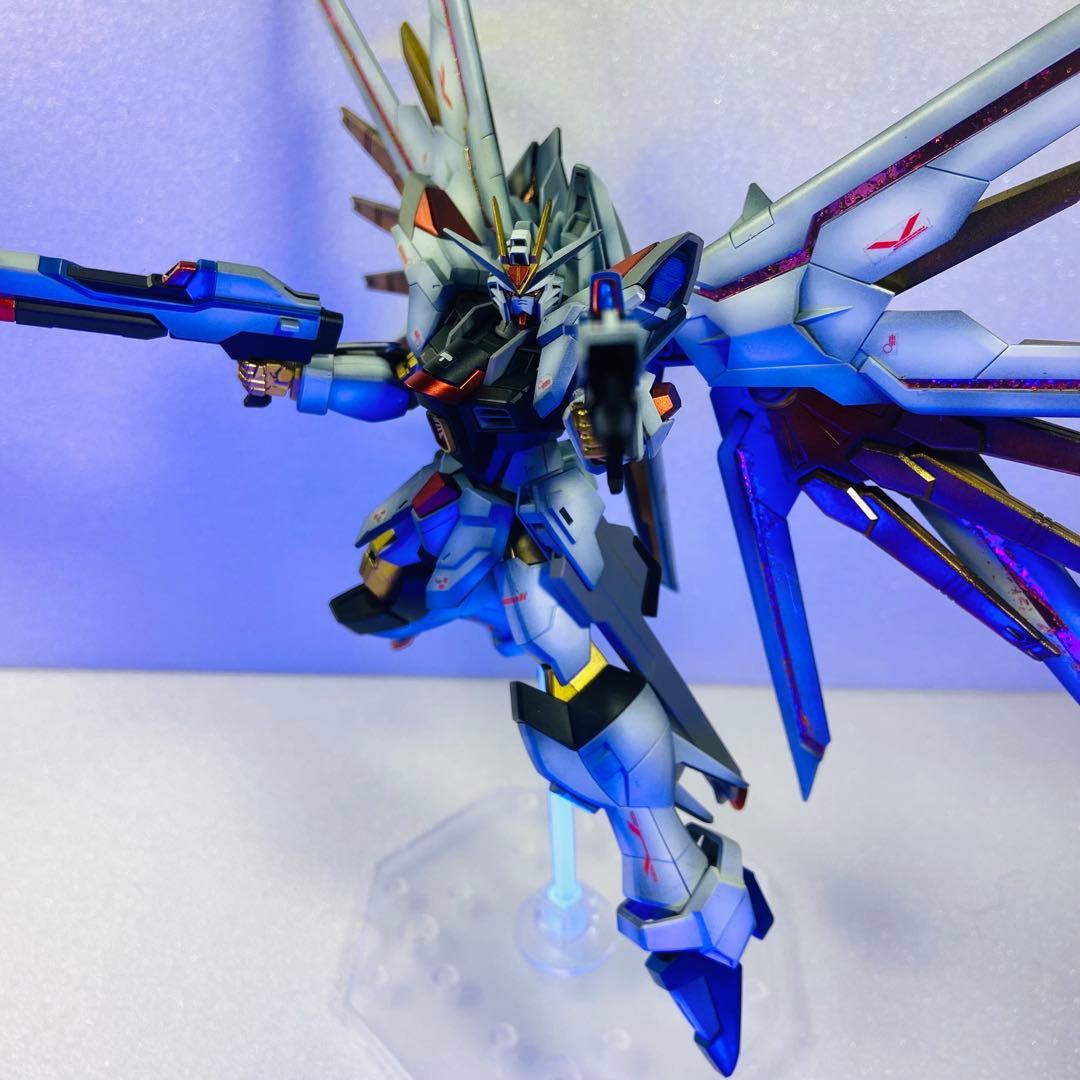 マイティーストライクフリーダムガンダム ガンプラ 全塗装 塗装済み 完成品 hg