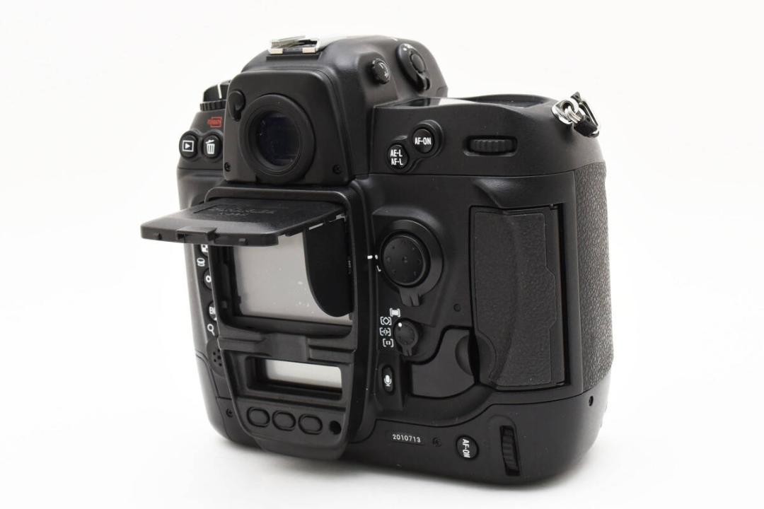 【美品】ニコン Nikon D2H ボディ【元箱付き・付属品多数】