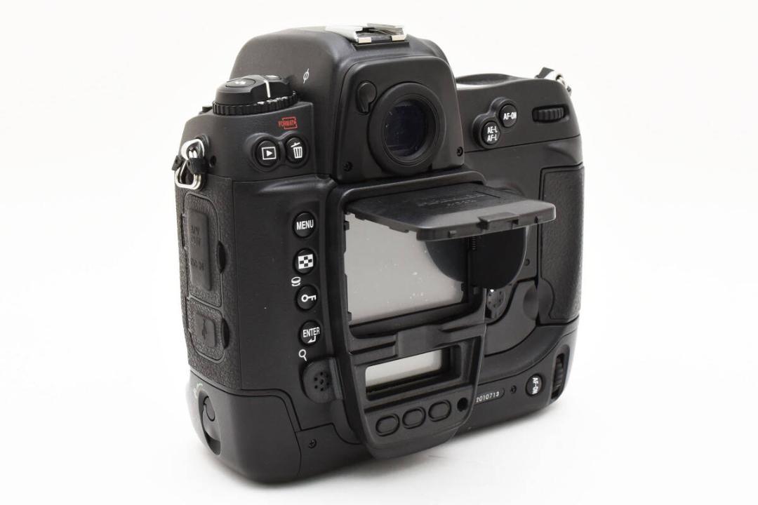 【美品】ニコン Nikon D2H ボディ【元箱付き・付属品多数】