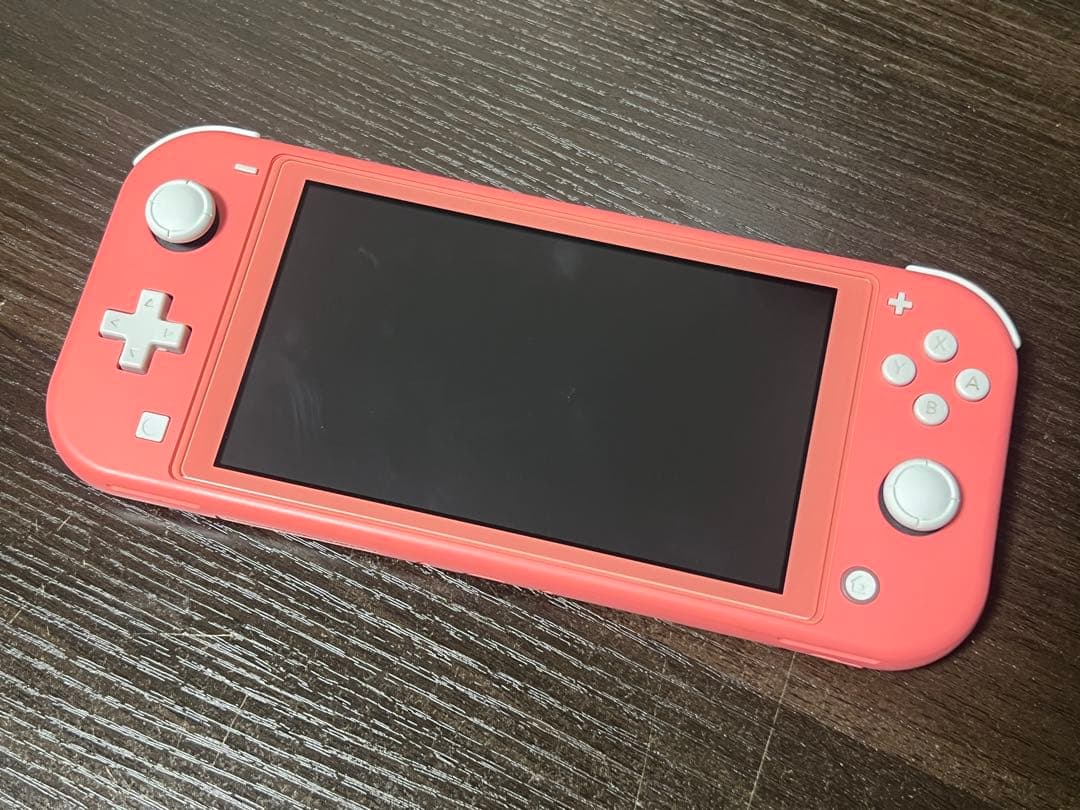 Nintendo Switch Lite コーラルピンク