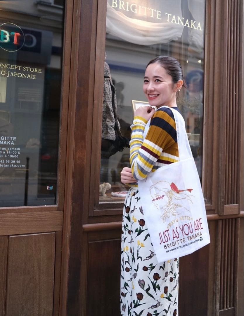 TANAKAトートバッグ新品、♥