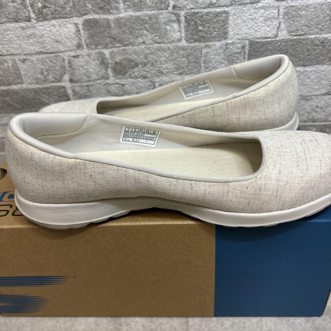 充実の品 Skechers レディース GoWalk フラット パンプス スケッチャーズ 靴