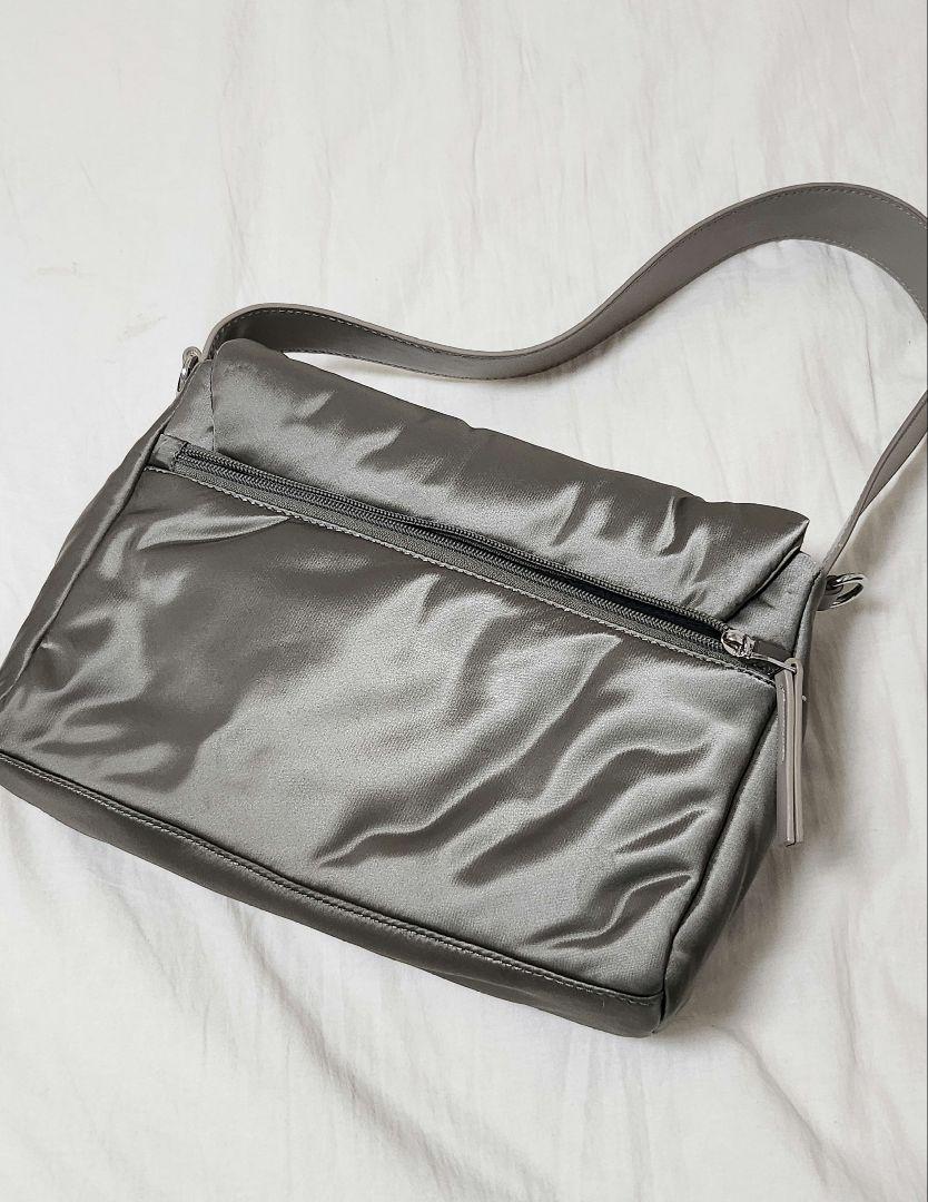 DIESEL ディーゼル ハンドバッグ ショルダーバッグ シルバー