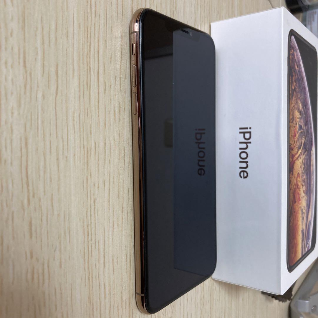 Apple iPhone XS MAXゴールド 256GB SIMフリー - メルカリ