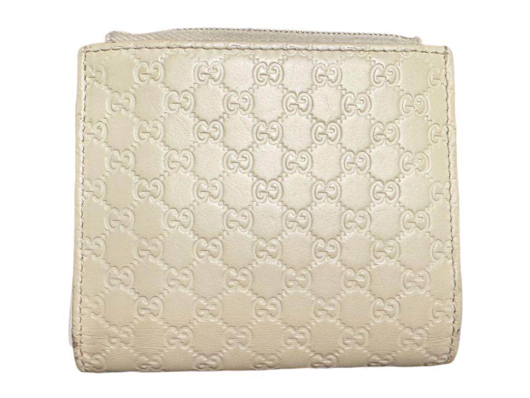 vurarika 　GUCCI アイボリー レザー 二つ折り財布