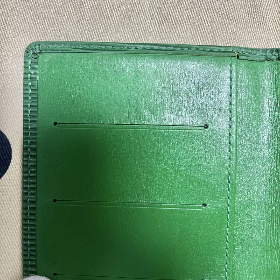 LOUIS VUITTON ルイヴィトン　エピ　グリーン　長財布　札入れ