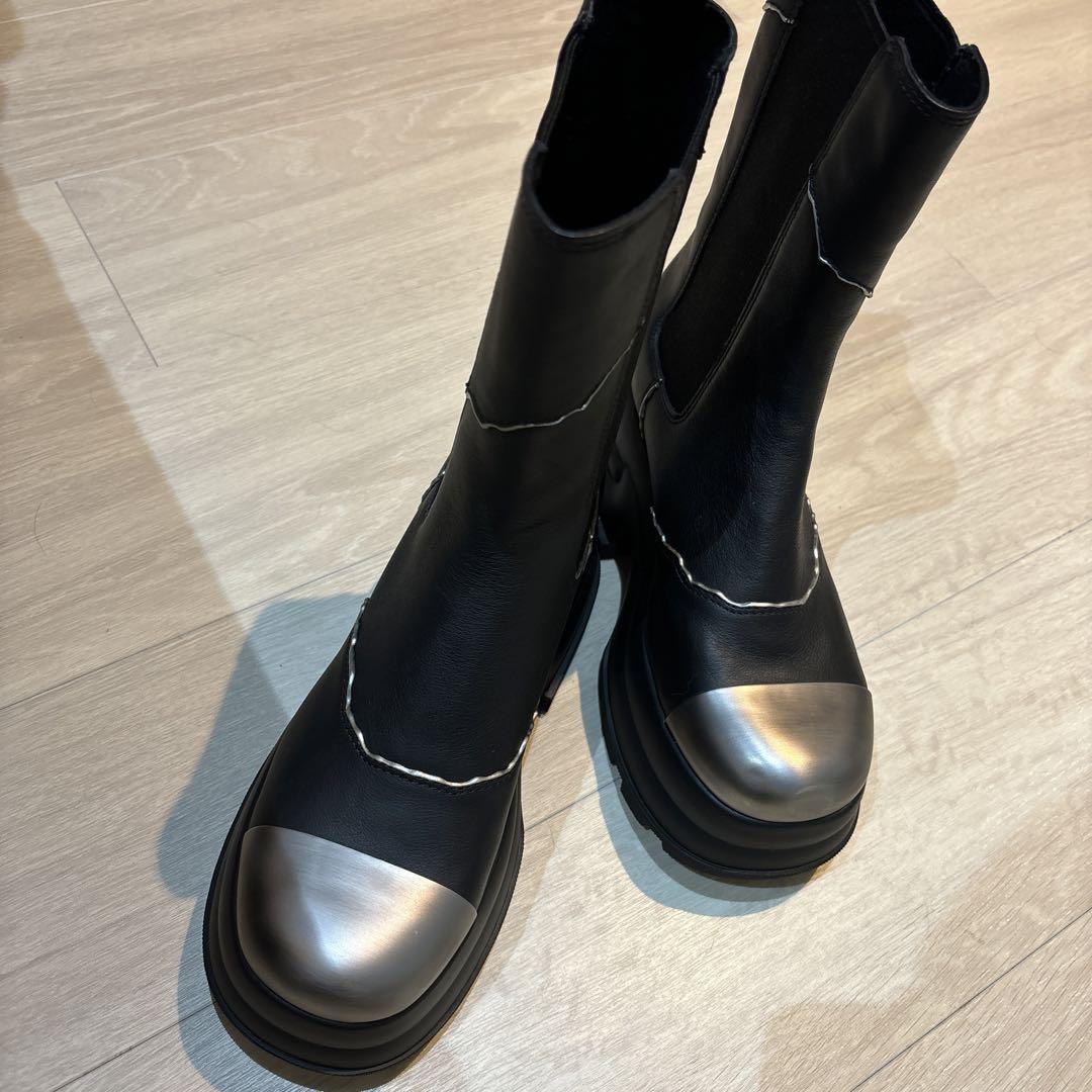 CHARLES & KEITH &both コラボブーツ厚底ブーツZARA