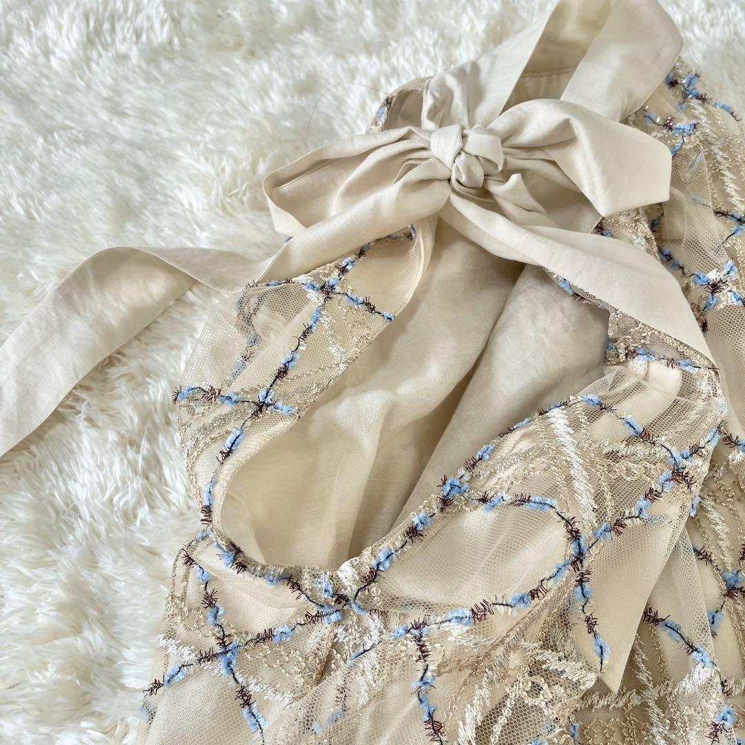 【美品】ドレスワンピース　お呼ばれ　刺繍ワンピース　ロング丈　ラメ　Aライン