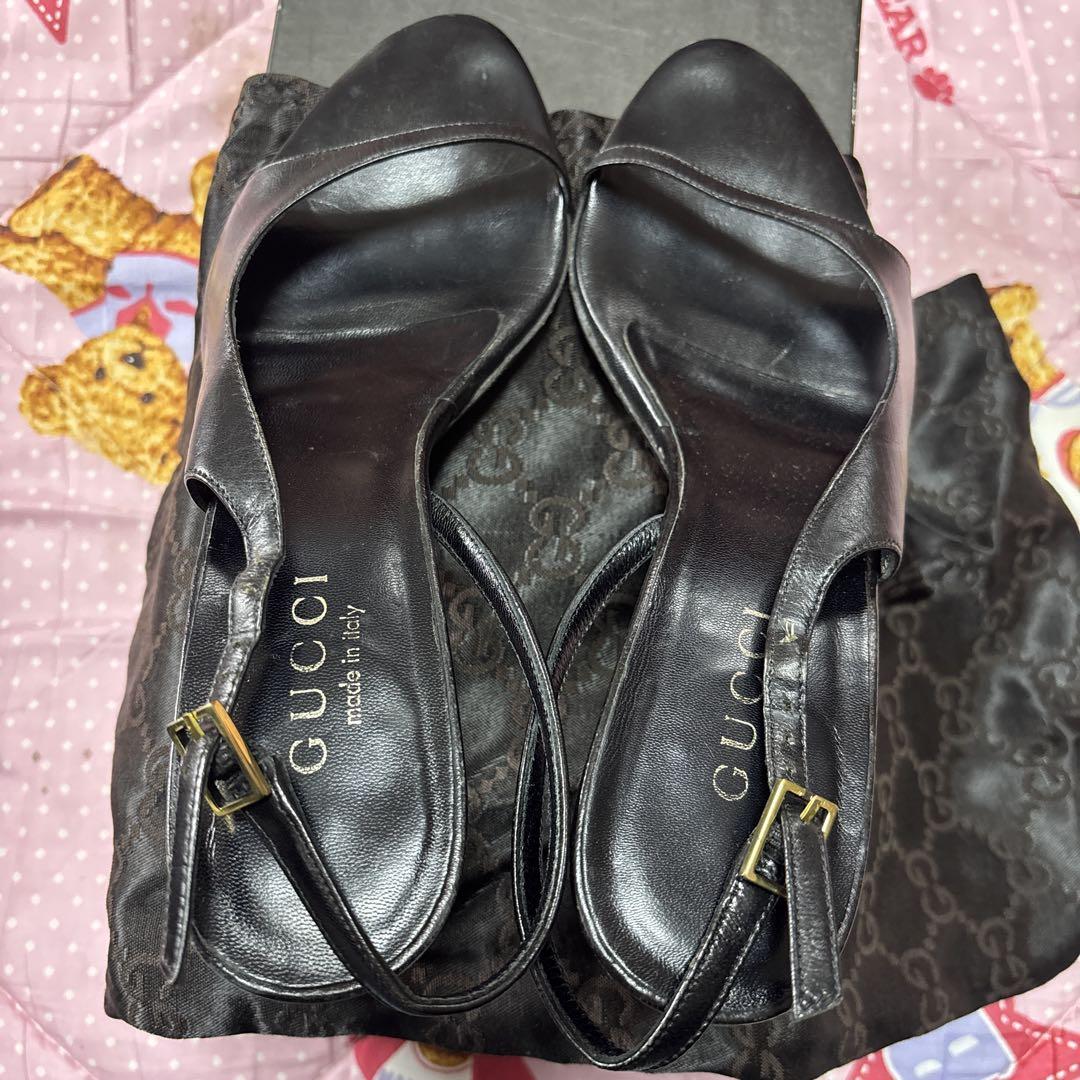 GUCCI ブラックレザー ハイヒール 37C