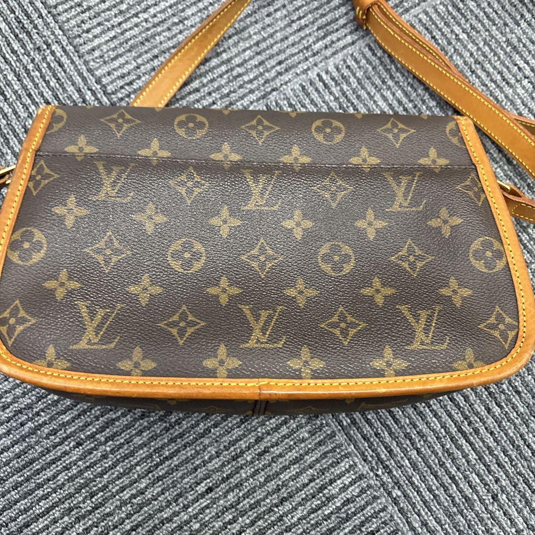Louis Vuitton ショルダーバッグ ブラウン