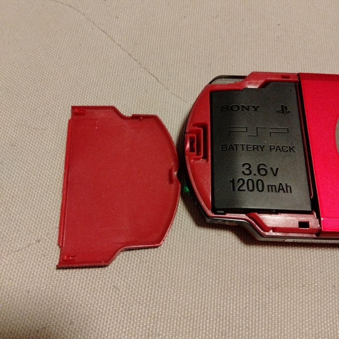 プレイステーションポータブル　 PSP3000 レッド　付属品おまけ付き