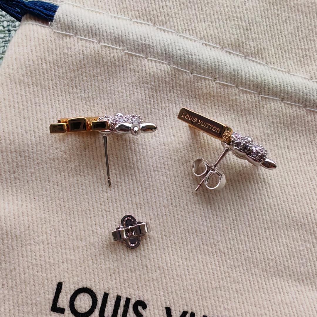 Louis Vuitton ピアス ピュス LV グラム - メルカリ