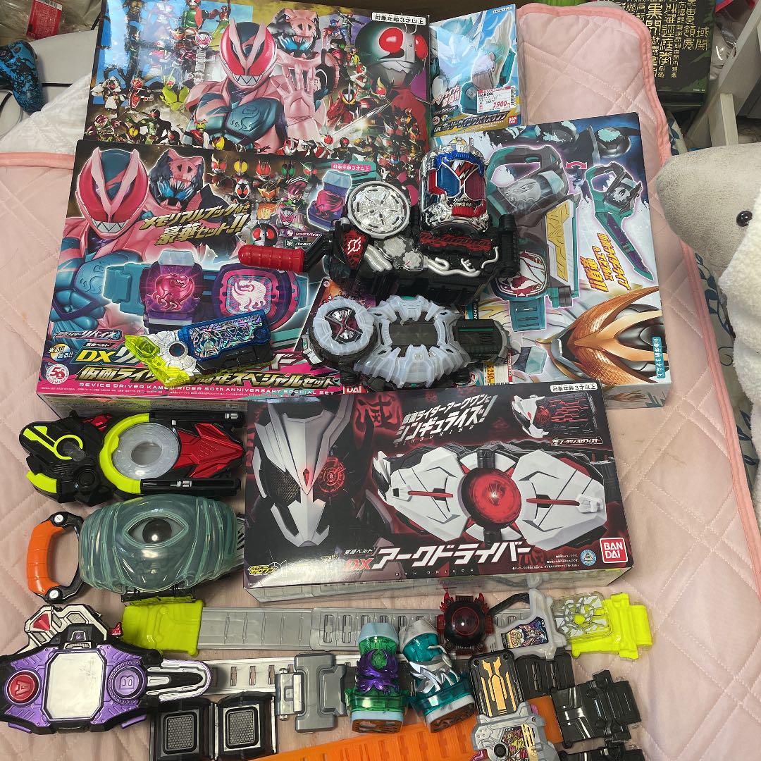 正規通販 仮面ライダー変身ベルトセット 特撮 - www.tempodebrincar.com.br