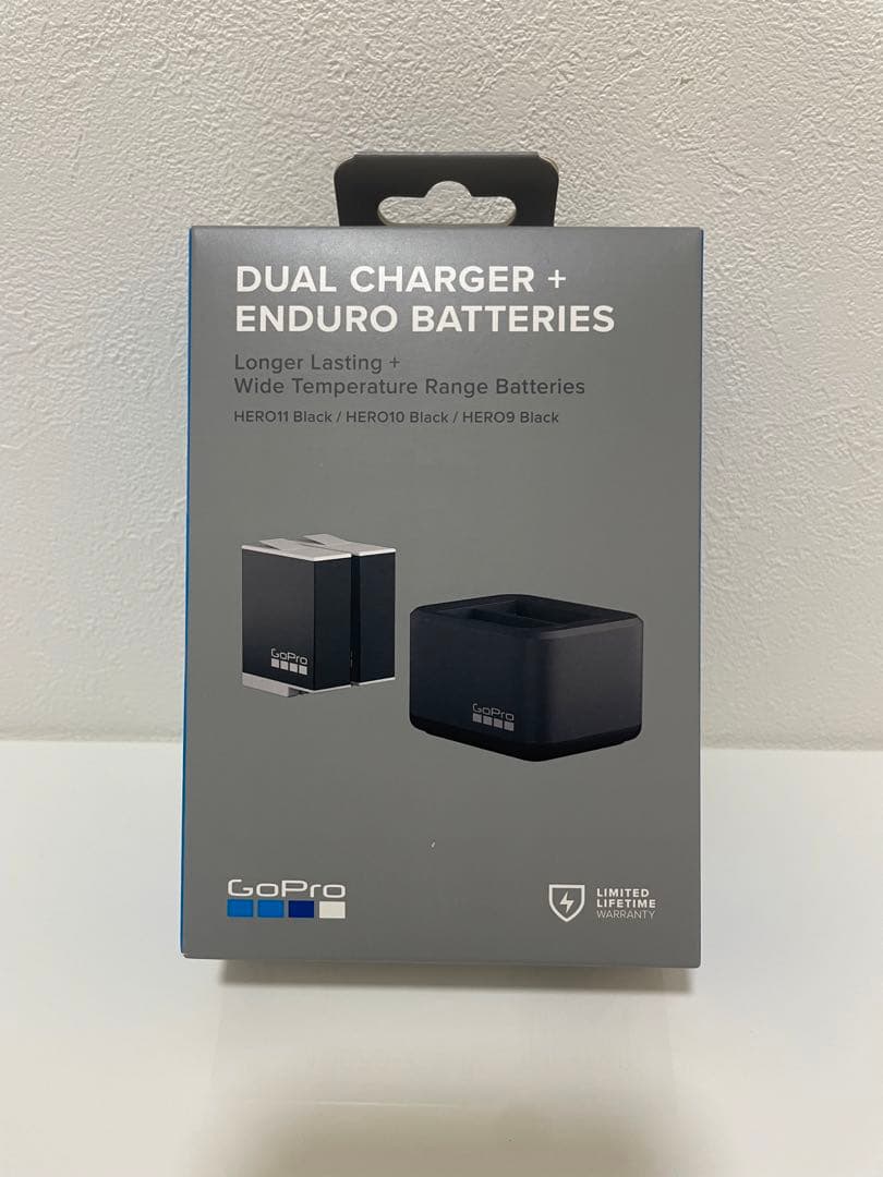 GoPro Dual Charger + Enduro Batteries2個