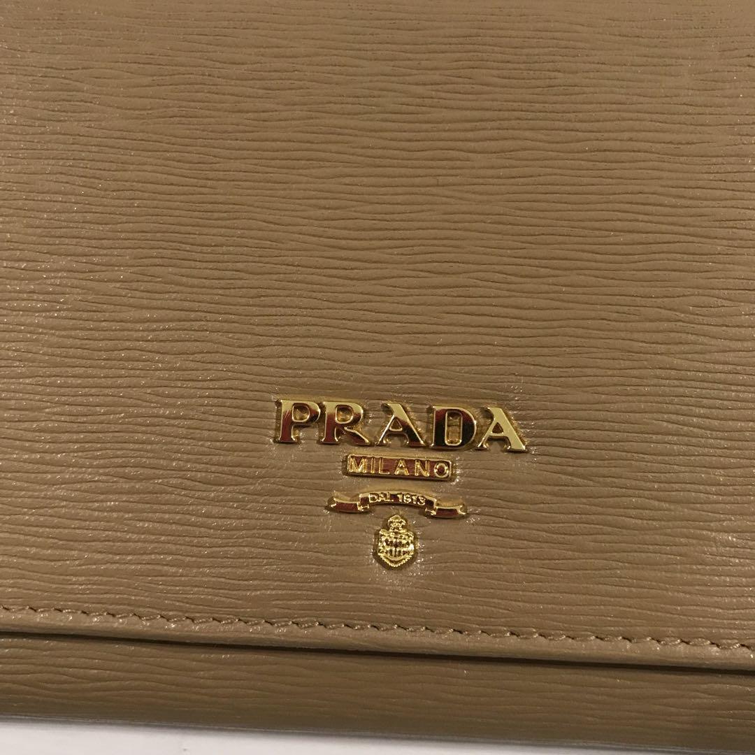 専用です！PRADA チェーンウォレット　VITELLO MOVE キャメル