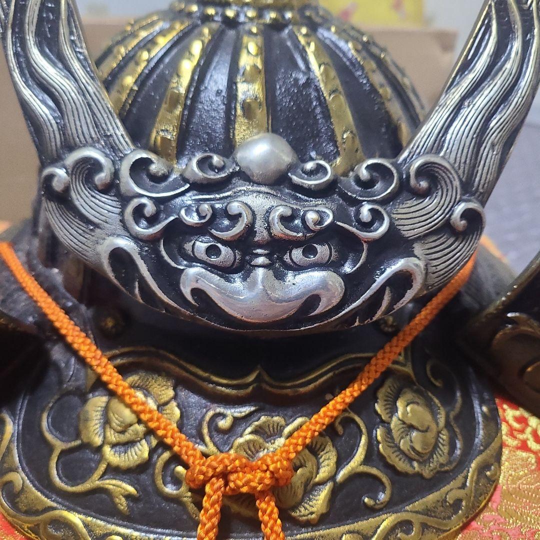 【こどもの日】特大 出世兜  端午の節句  座布団付き 骨董