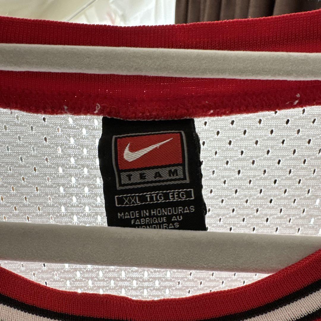 NIKE ナイキ