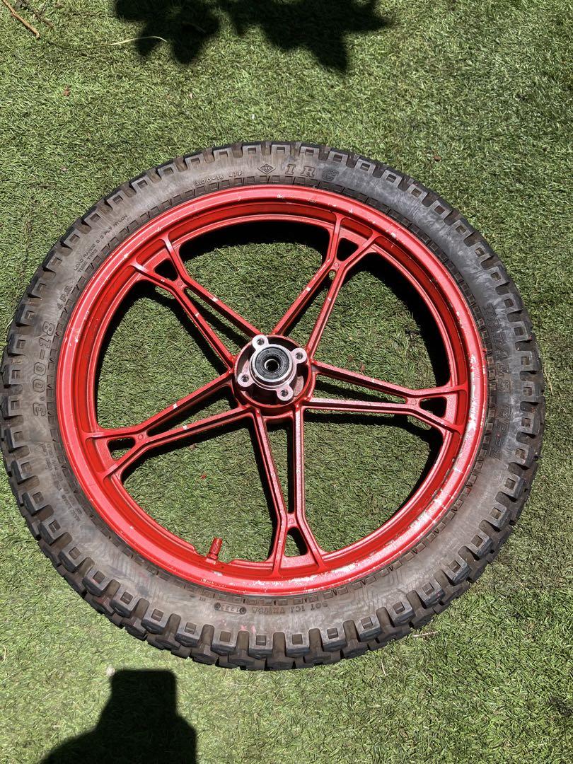 gn125 フロントホイール