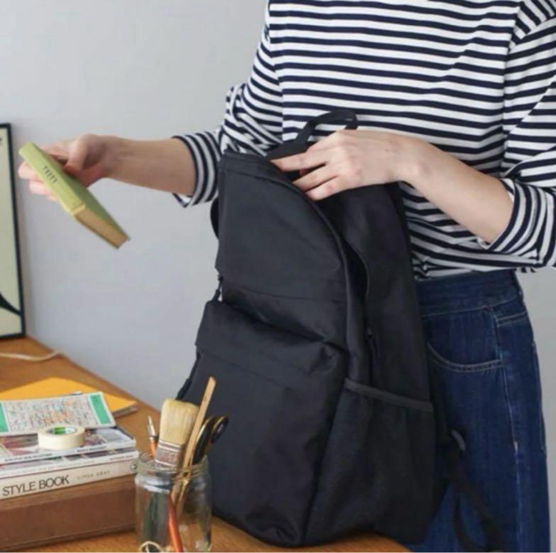 【新品】アフタヌーンティー　無重力ファンクションリュック ブラック　22Ｌ