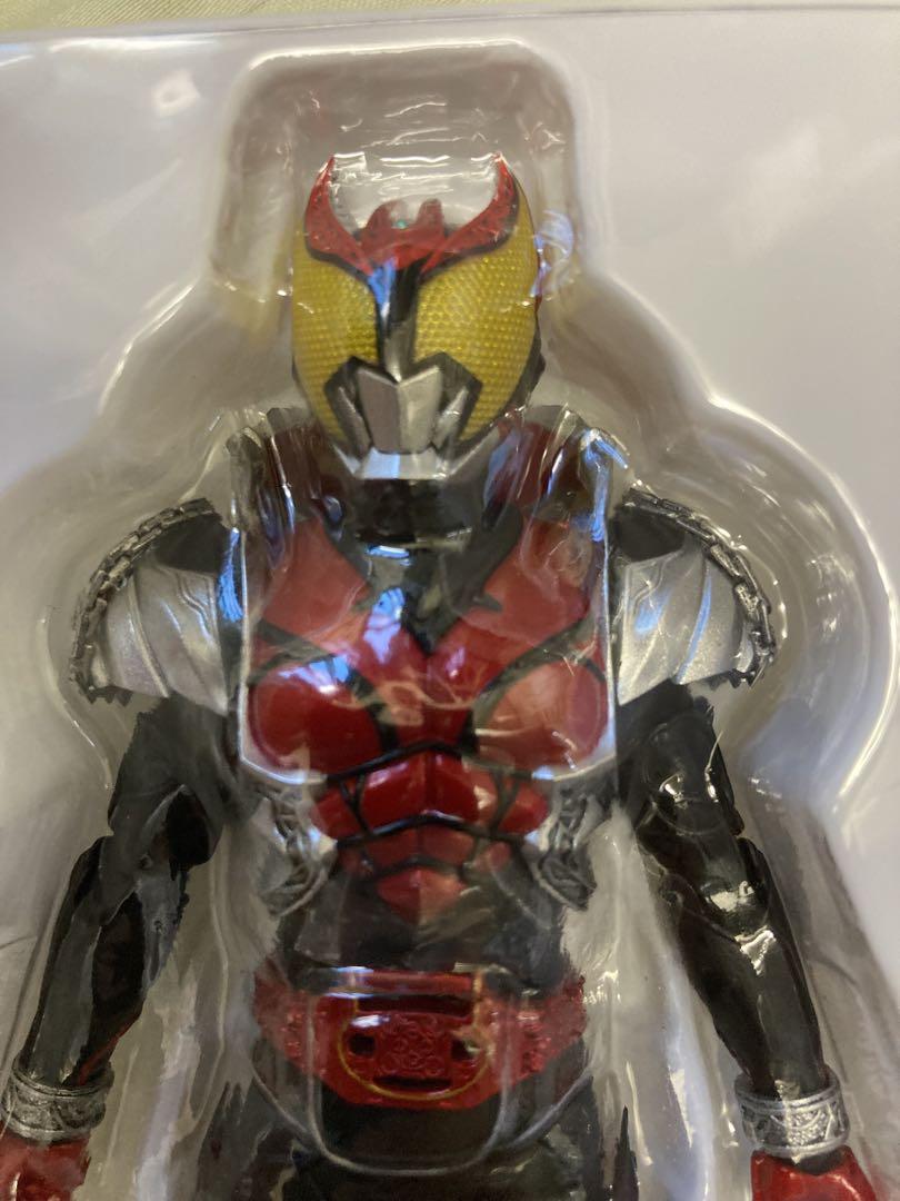 S.H.フィギュアーツ 仮面ライダーキバ キバフォーム真骨彫製法