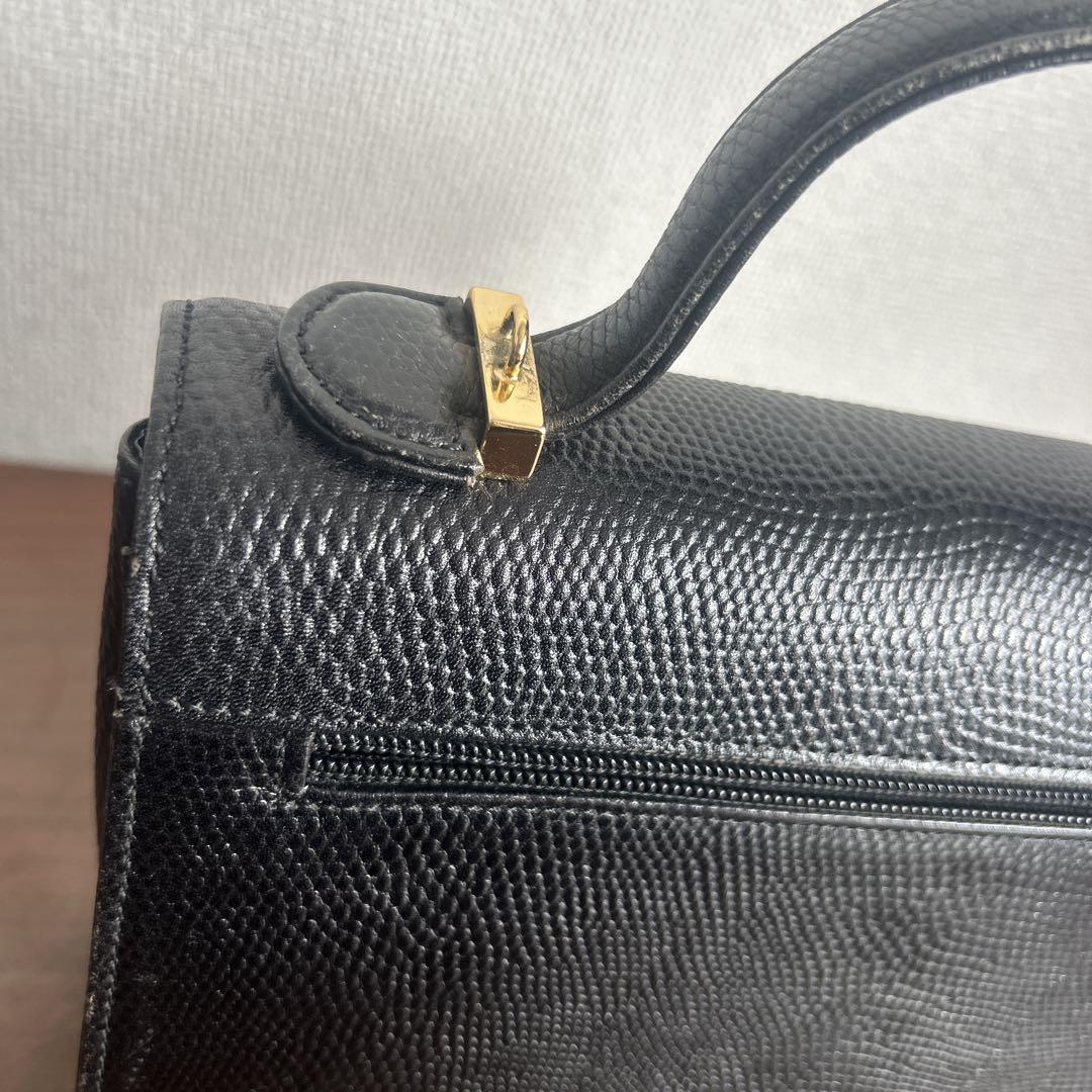 黒 レザー ハンドバッグ ゴールド金具オンライン セール