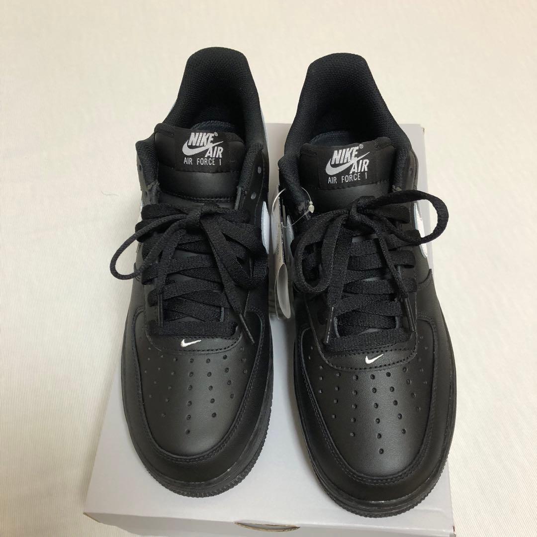 ナイキ　シュプリーム アディダス エイプ ジョーダン コンバース 好きにも