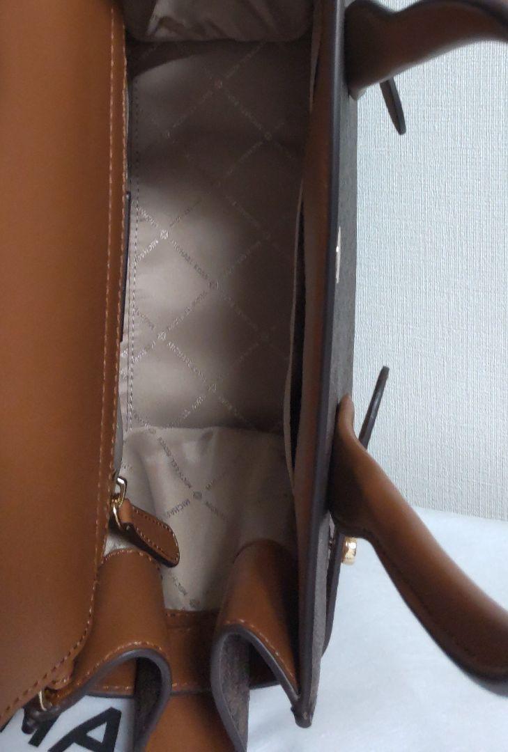 未使用】MICHAEL KORS CARMEN フラップサッチェル ミディアム - メルカリ