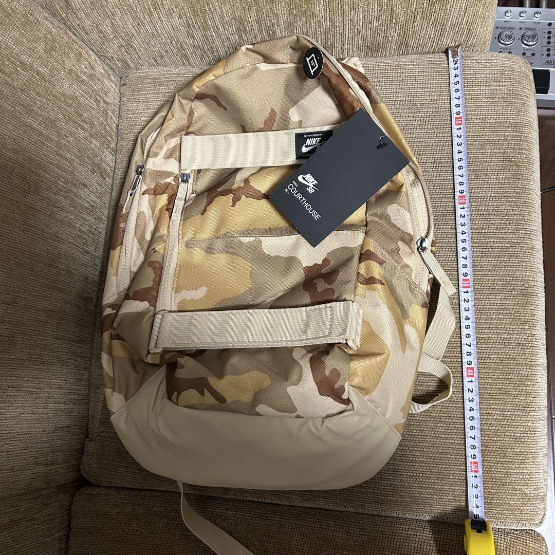 新品　NIKE SB COURTHOUSE リュック 24L カモフラージュ