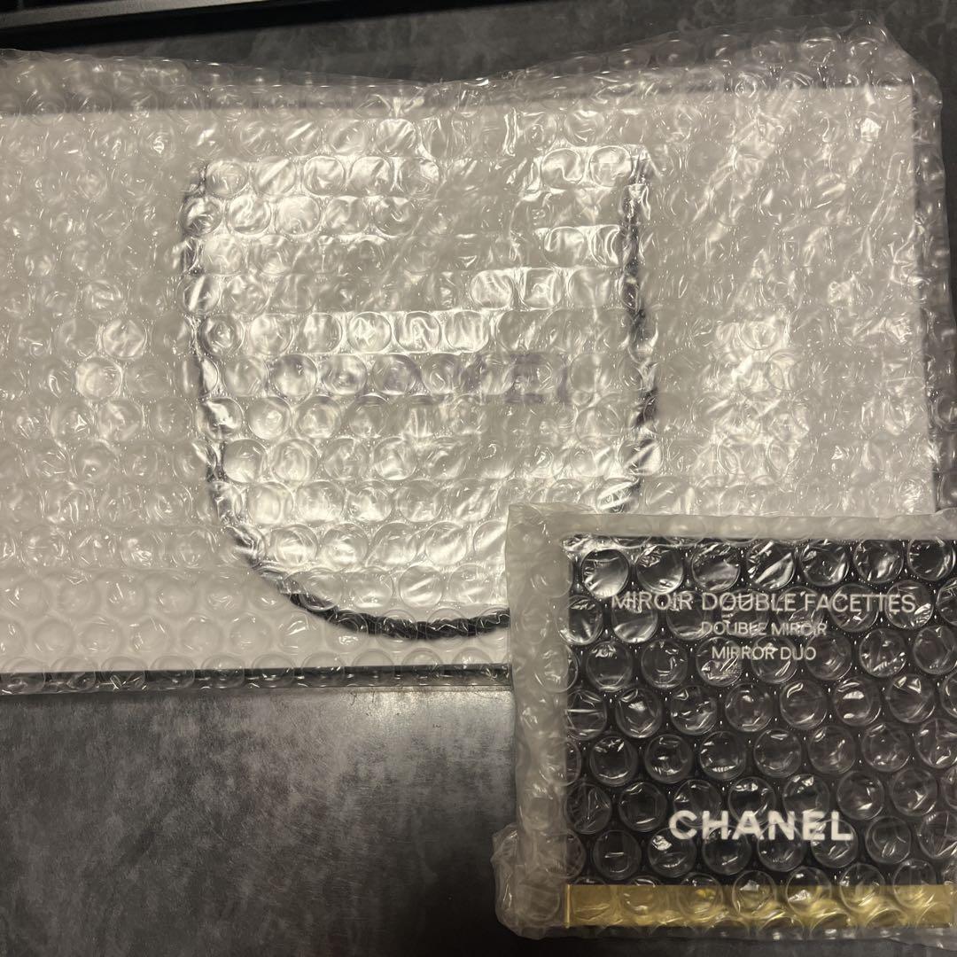 プレゼントご褒美にも【CHANEL】beauty ミラー　新品ケース付き