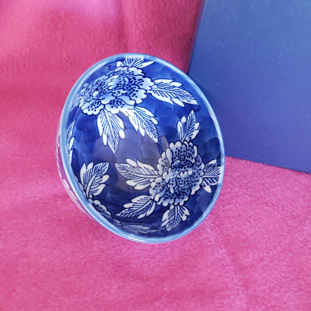 源右衛門窯 染付牡丹絵 茶碗　有田焼