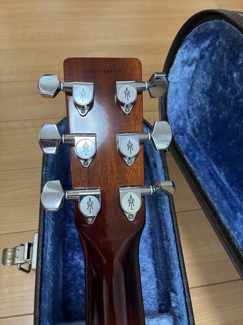 アコースティック