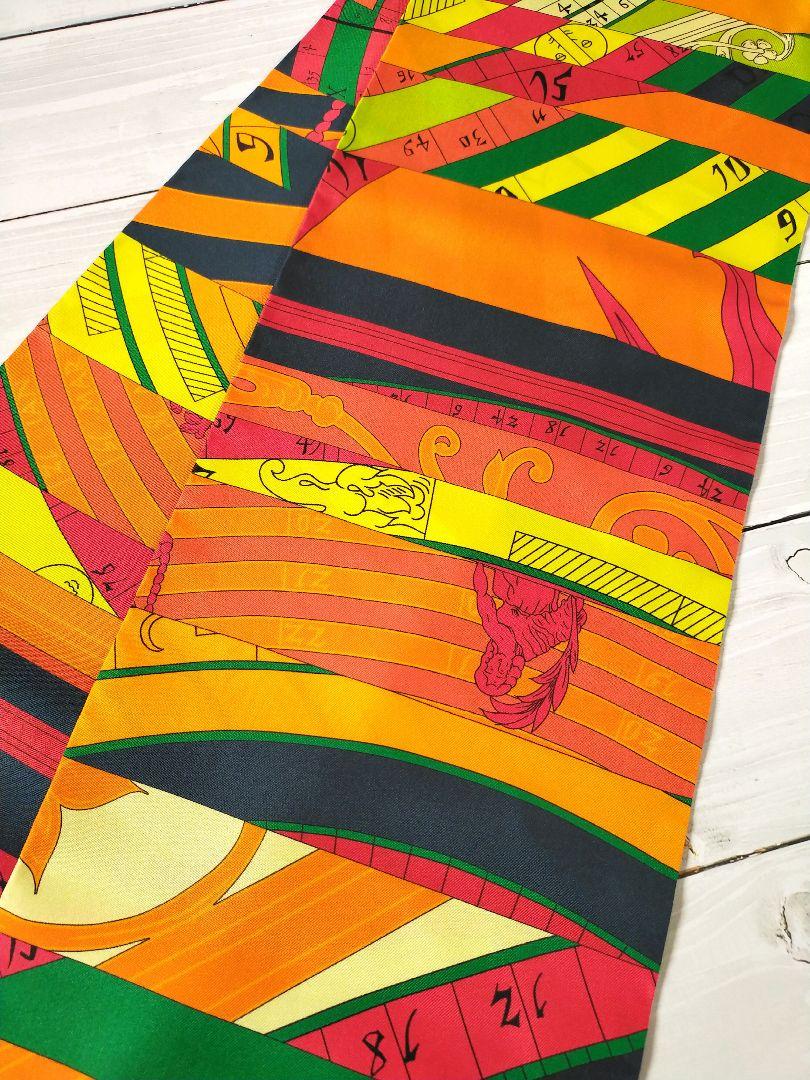 ☘️新品未使用☘️ HERMES　新たなる占星術　マキシツイリー スカーフ