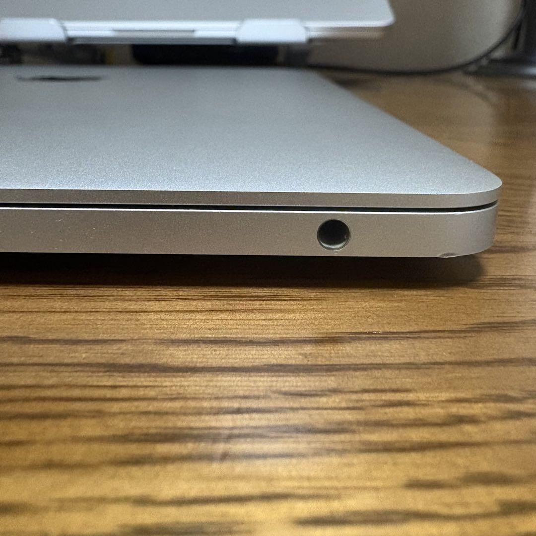 MacBook本体 MacBook Pro 13-inch 2016 i5 8GB 256GB