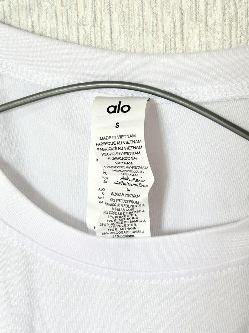 新品タグ付き alo yogaアローヨガ ショートスリーブTシャツ ホワイトS