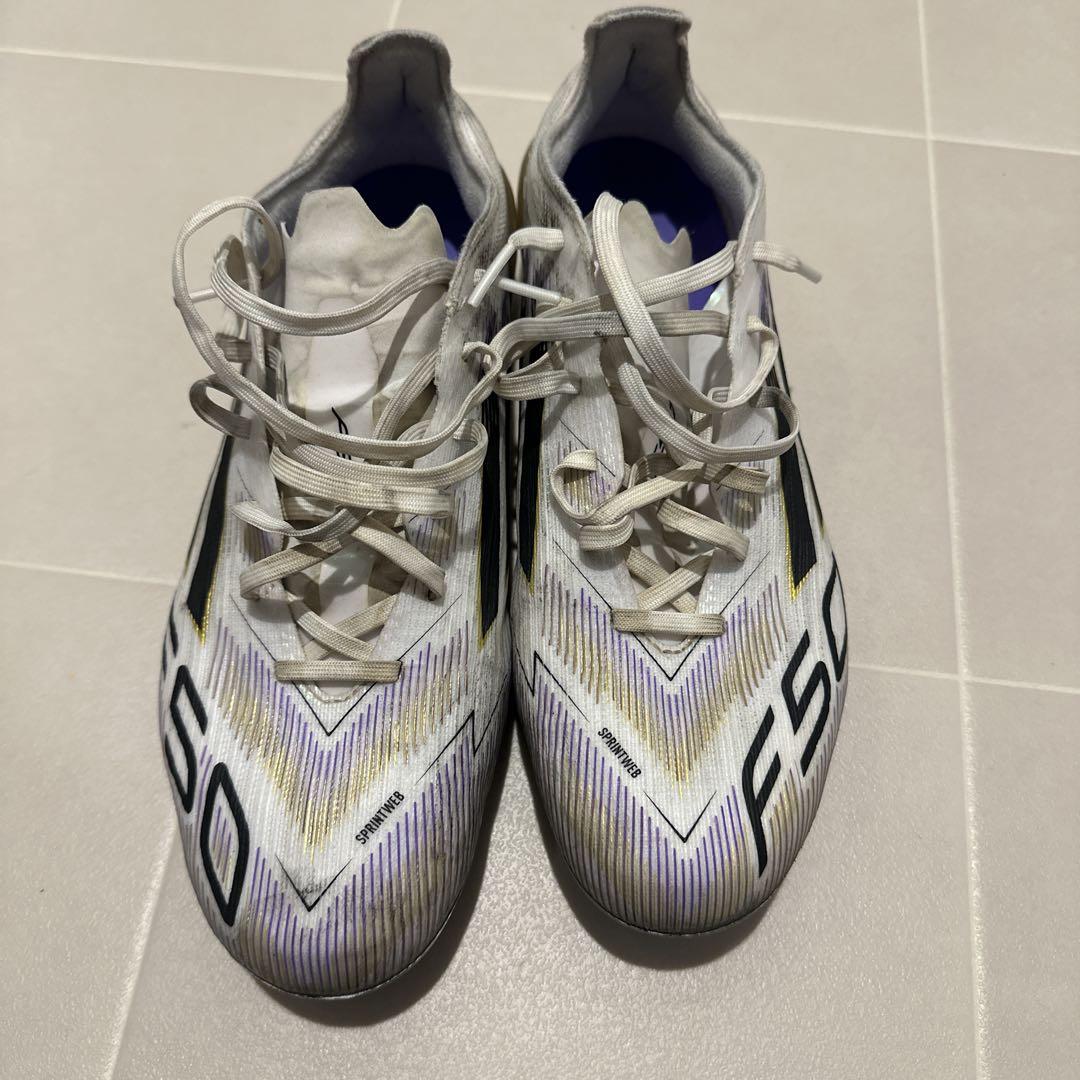 adidas サッカースパイク